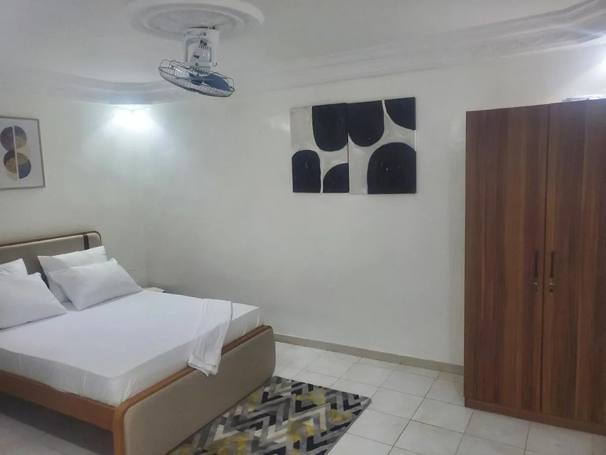 T2 Rooftop Dakar Apartment